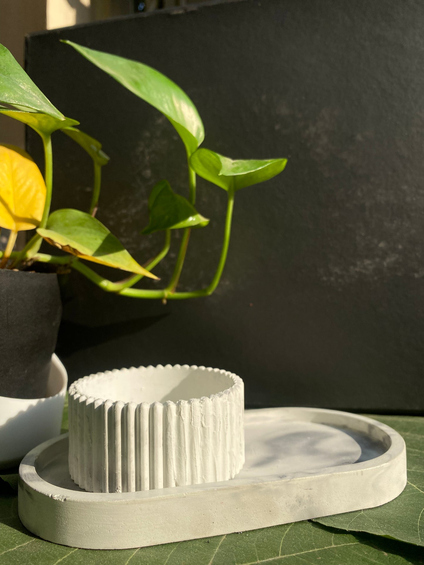 The Duo Bloom Set — Marbled Tray + Candle Cups