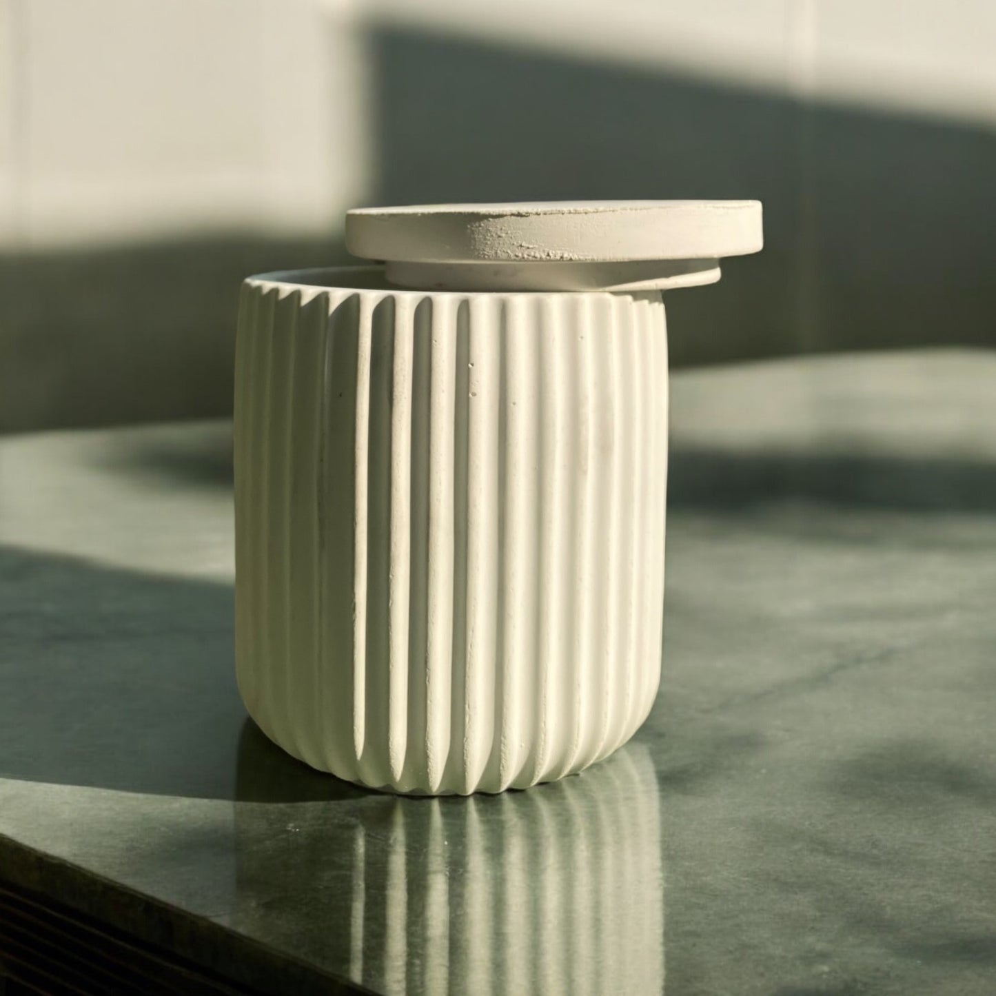 The Duo Bloom Set — Marbled Tray + Candle Cups